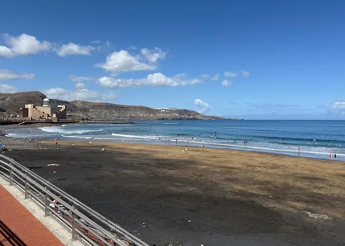 Junto A La Playa Apartment *